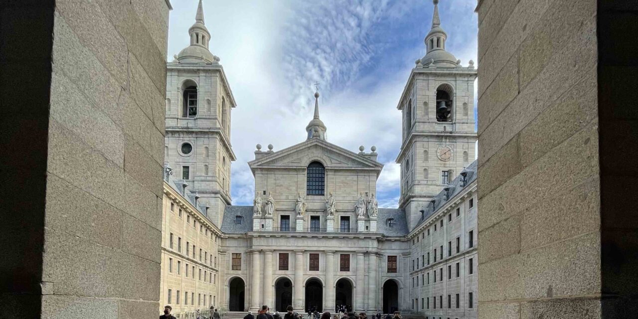 Características del estilo herreriano o escurialense: el legado del Monasterio de El Escorial