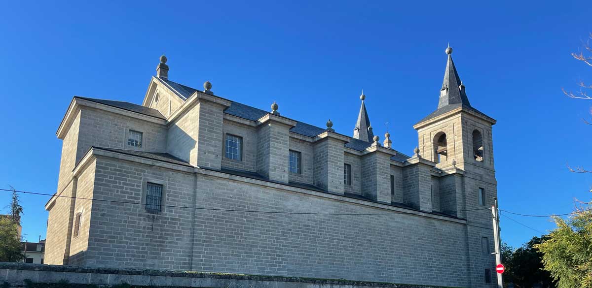 Iglesia de San Bernabé Apostol en el Escorial: historia, arquitectura y patrimonio