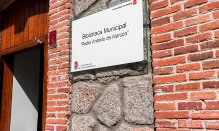 El Día Internacional del Libro se celebra por todo lo alto en San Lorenzo de El Escorial